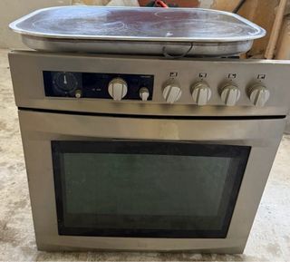 Vitrocerámica y horno Teka
