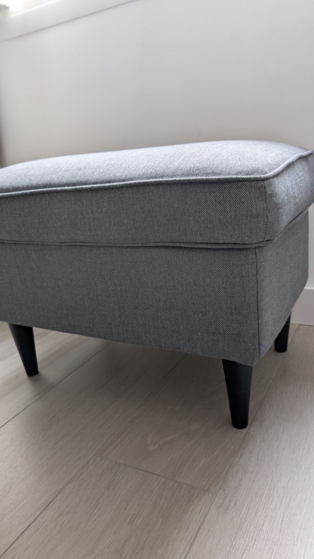 Reposapiés STRANDMON Ikea gris oscuro