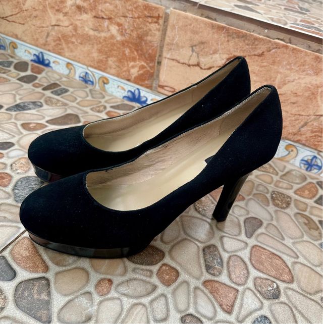 Zapatos de tacón negros