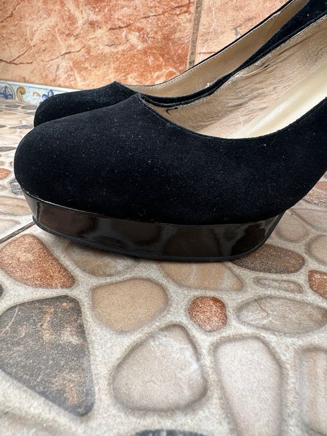 Zapatos de tacón negros