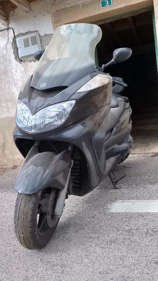 Yamaha Majesty 400