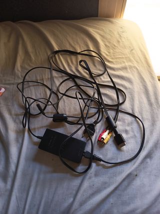 Consola Sony PS2 Negra + Cables