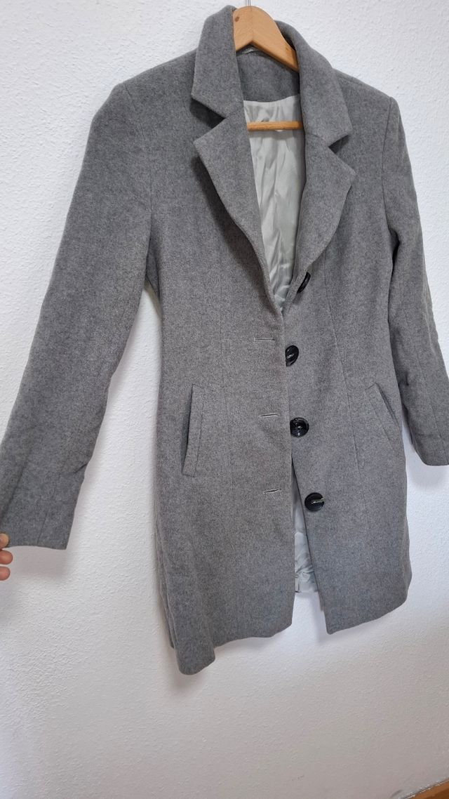Abrigo largo gris