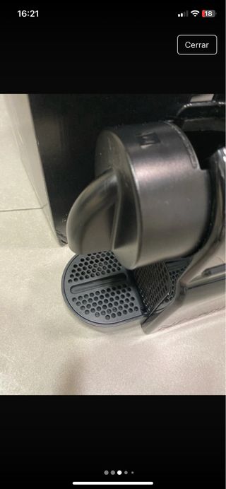 Cafetera Nespresso Inissia Negra