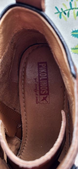 Botines de piel marrones