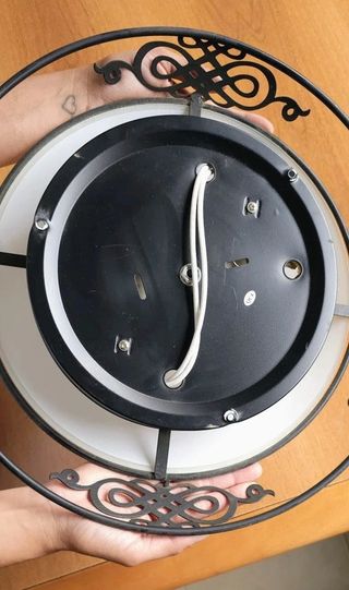 Candeeiro de teto em metal e vidro