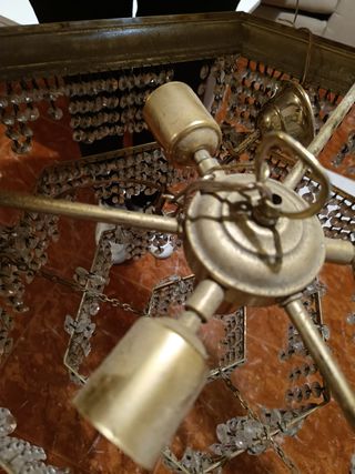 Lámpara araña cristal y metal dorado antigua