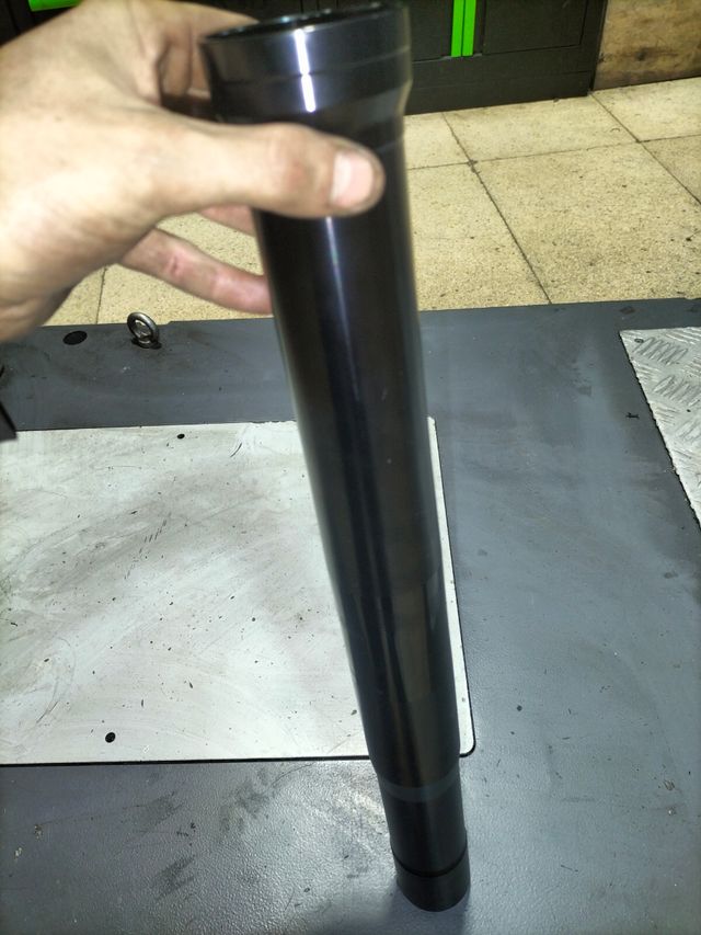 Botella horquilla Suzuki GSXS 750