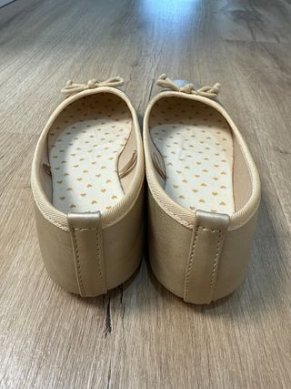 Manoletinas doradas talla 33