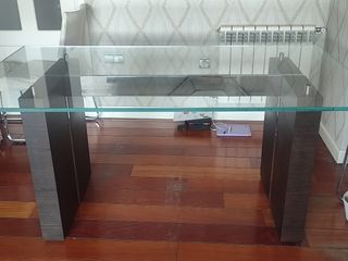 Mesa de comedor cristal y madera