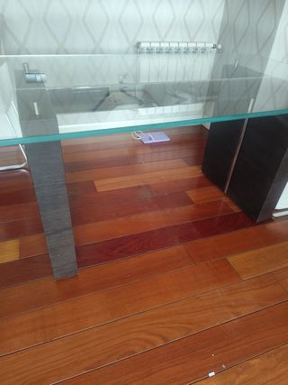 Mesa de comedor cristal y madera