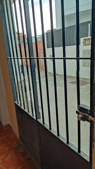 Reja de seguridad exterior
