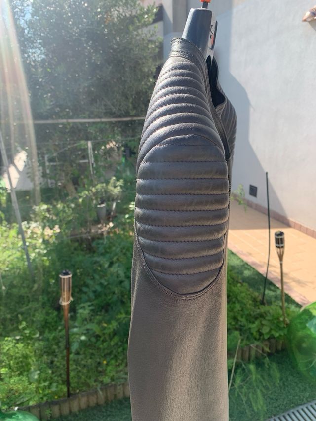 Giubbotto in pelle Mabrun grigio donna