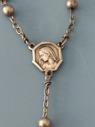 Rosario de plata