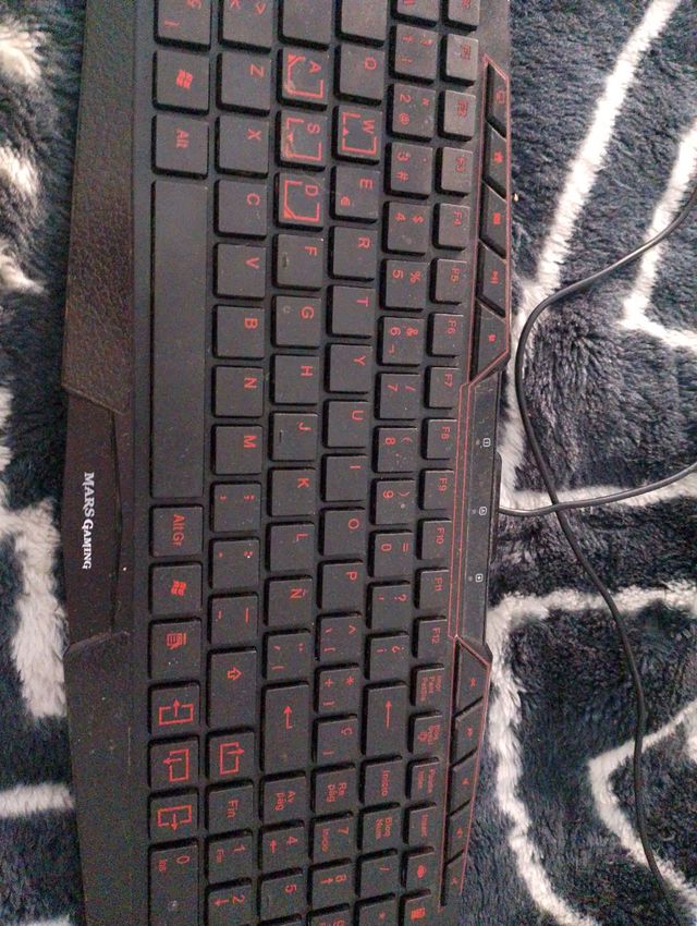 Teclado Mars Gaming RGB