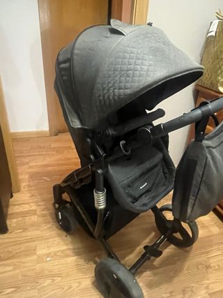 Carro de bebé Kikkaboo 70€hoy quien lo recoja