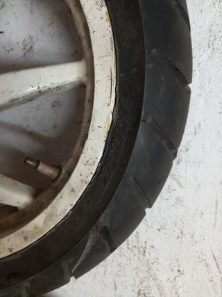 Llanta Piaggio NRG