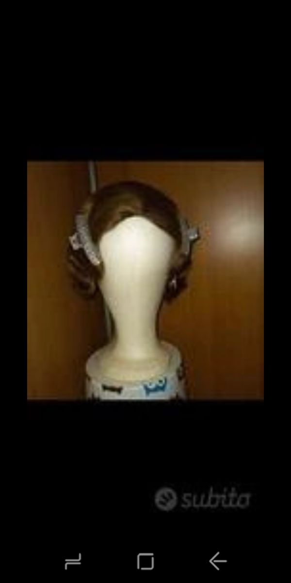 Parrucca capelli naturali castano ramato