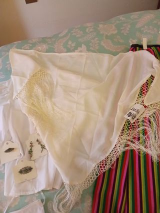 Traje completo de huertana
