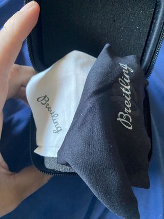 Caja de viaje Breitling negra