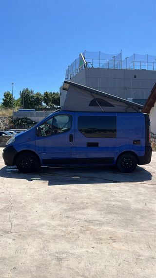 Opel Vivaro 2003