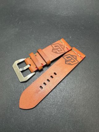 Correa artesanal de cuero para reloj