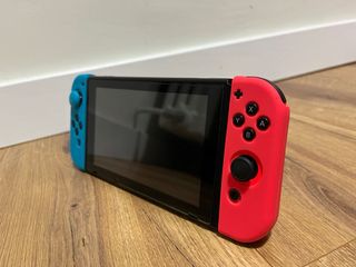 Nintendo Switch con accesorios