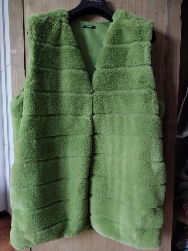 Gilet  in morbido pelo verde taglia unica