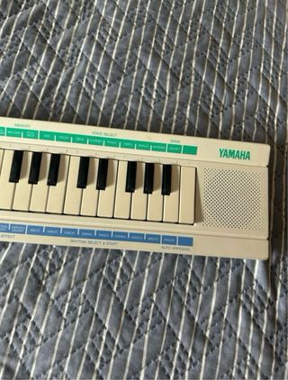 Tastiera vintage Yamaha PortaSound PSS-20