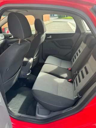 Ford Focus 2010