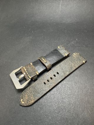 Correa de reloj hecha a mano