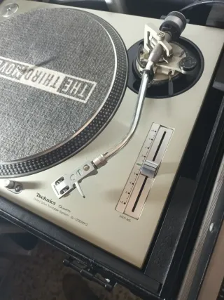 1200MK2 con tapa,flightcase y ortofon gold