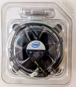 Intel Core 2 Quad Q8200+ventilador+2 Ram 2GB PC2. 