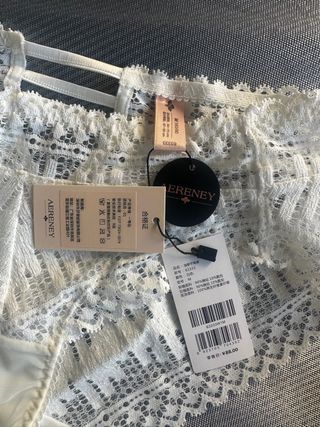 Conjunto lencería Aereney blanco encaje