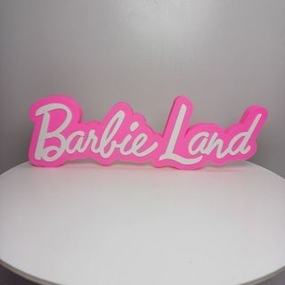 Logo Barbie Land 3D | Decoración rosa friki