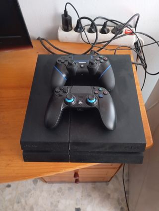 Consola PlayStation 4 Negra