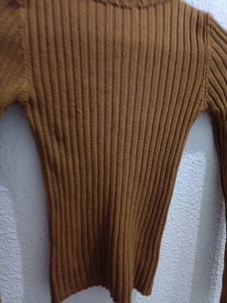 Jersey marrón de canalé
