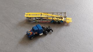 Camion con rimorchio