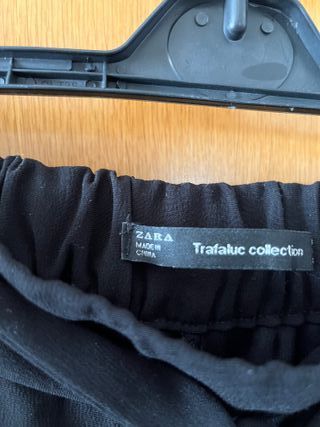 Pantalón ancho negro Zara Trafaluc Collection