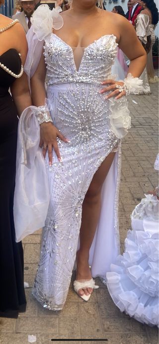 Vestido de Novia Blanco lleno de piedras con corse