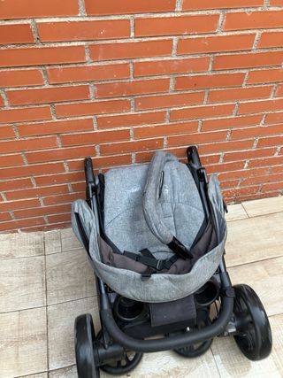 Silla de paseo Joie gris