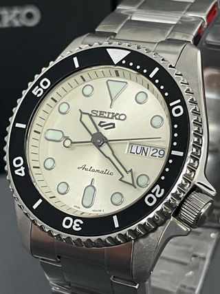 Reloj SEIKO 5 Sport 38mm “Cream Midi” SRPK31K1