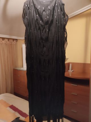 Vestido de fiesta con abalorios 