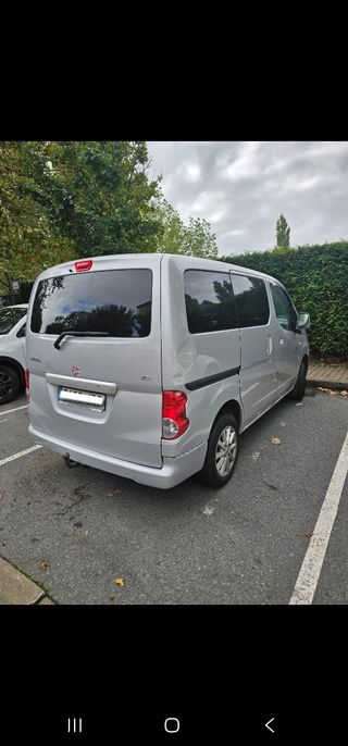 Nissan NV200 2016