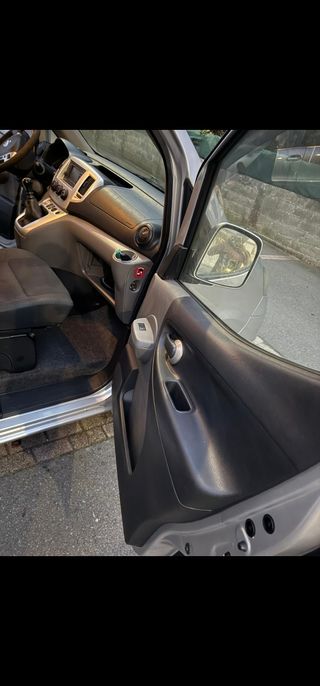 Nissan NV200 2016