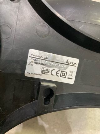 Ventilador negro con soporte