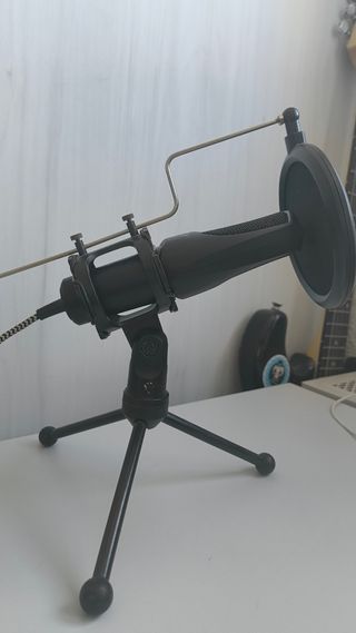 Micrófono Gaming con Soporte