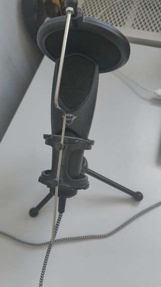 Micrófono Gaming con Soporte