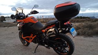 KTM 1090 Adventure (disponible hasta fin de año)
