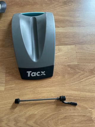 Rodillo Tacx Flow T2200